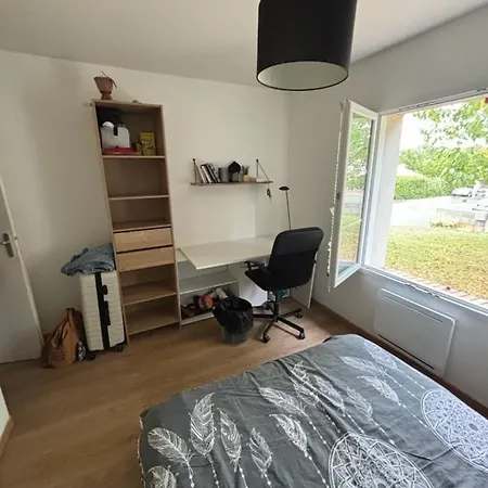 Chambre Chez L Habitant 홈스테이 *